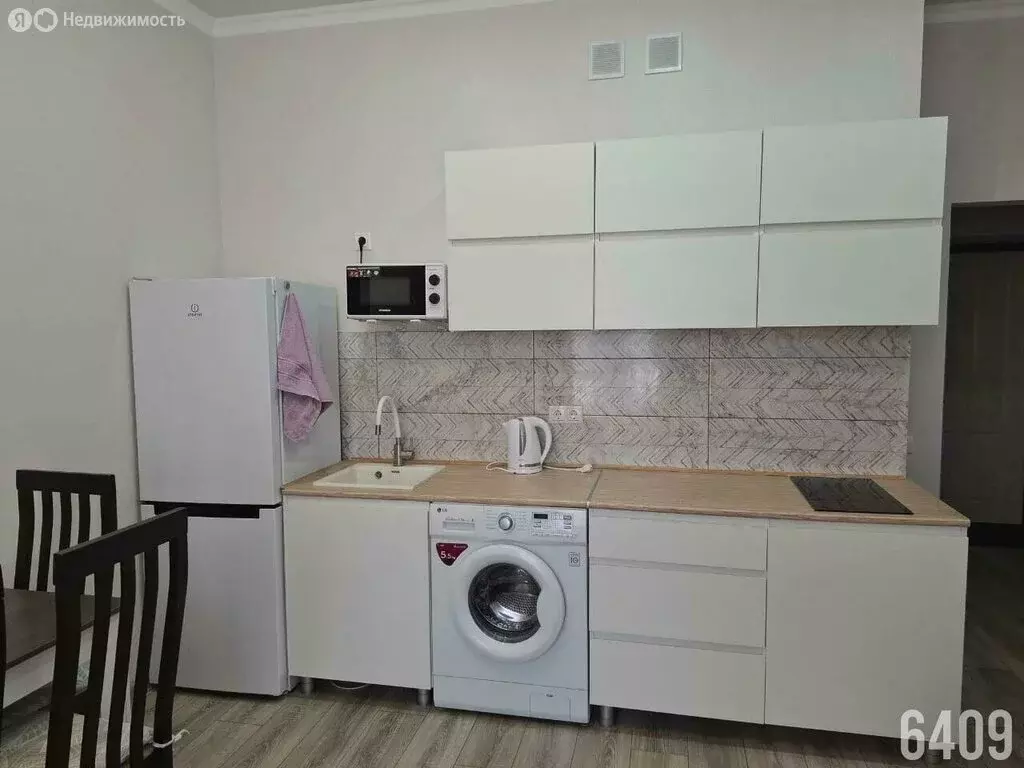 Квартира-студия: Аксай, улица Речников, 18к4 (31 м) - Фото 1