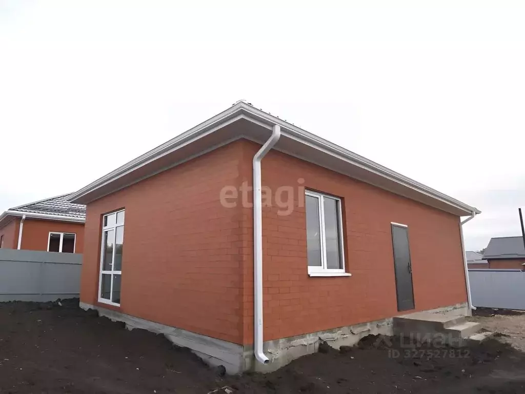 Дом в Краснодарский край, Динской район, с. Красносельское ул. ... - Фото 2