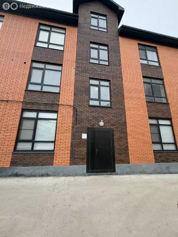 1-комнатная квартира: Махачкала, улица Абдулхамида Юсупова, 52 (55 м) - Фото 1