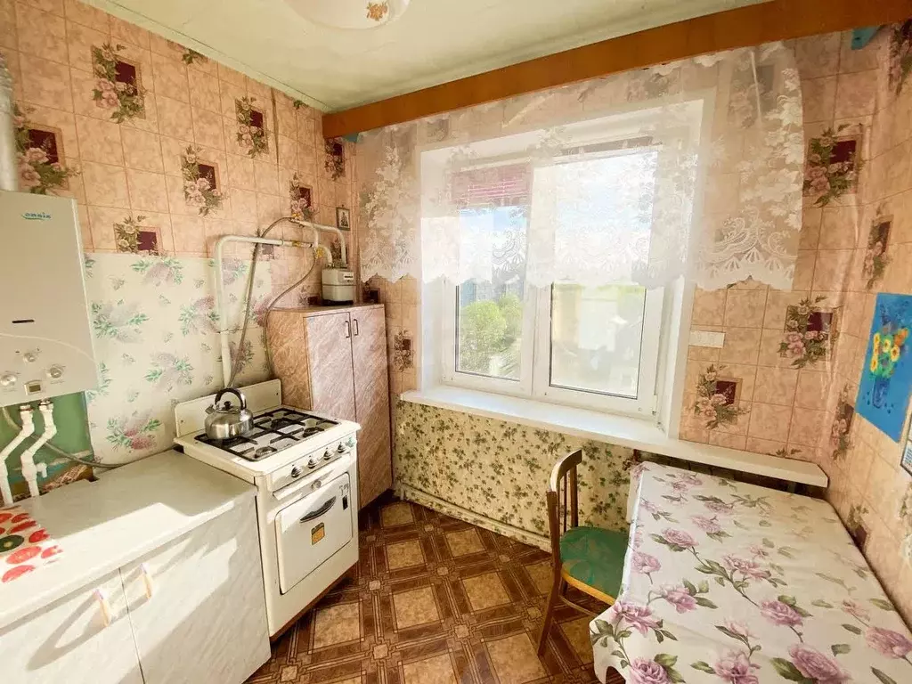 2-к кв. Ярославская область, Рыбинск Южный п/р, ул. Ошанина, 3 (46.0 ... - Фото 0