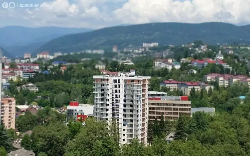 2-комнатная квартира: Сочи, Туапсинская улица, 8 (75 м) - Фото 1