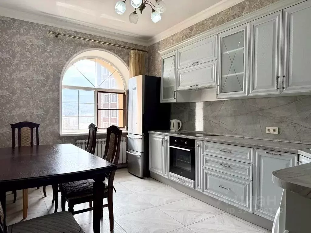 2-к кв. Дагестан, Махачкала ул. Лаптиева, 20 (70.0 м) - Фото 0