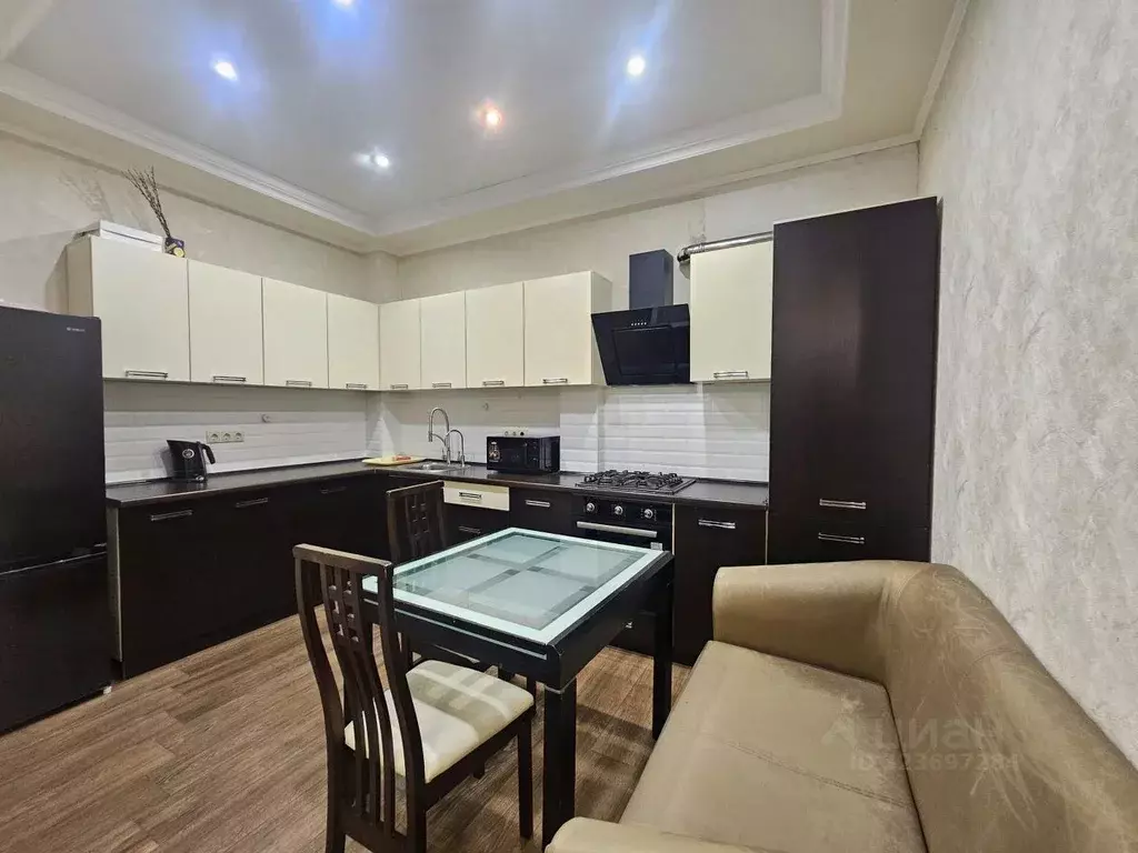 2-к кв. Краснодарский край, Геленджик Вишневая ул., 51 (67.0 м) - Фото 2