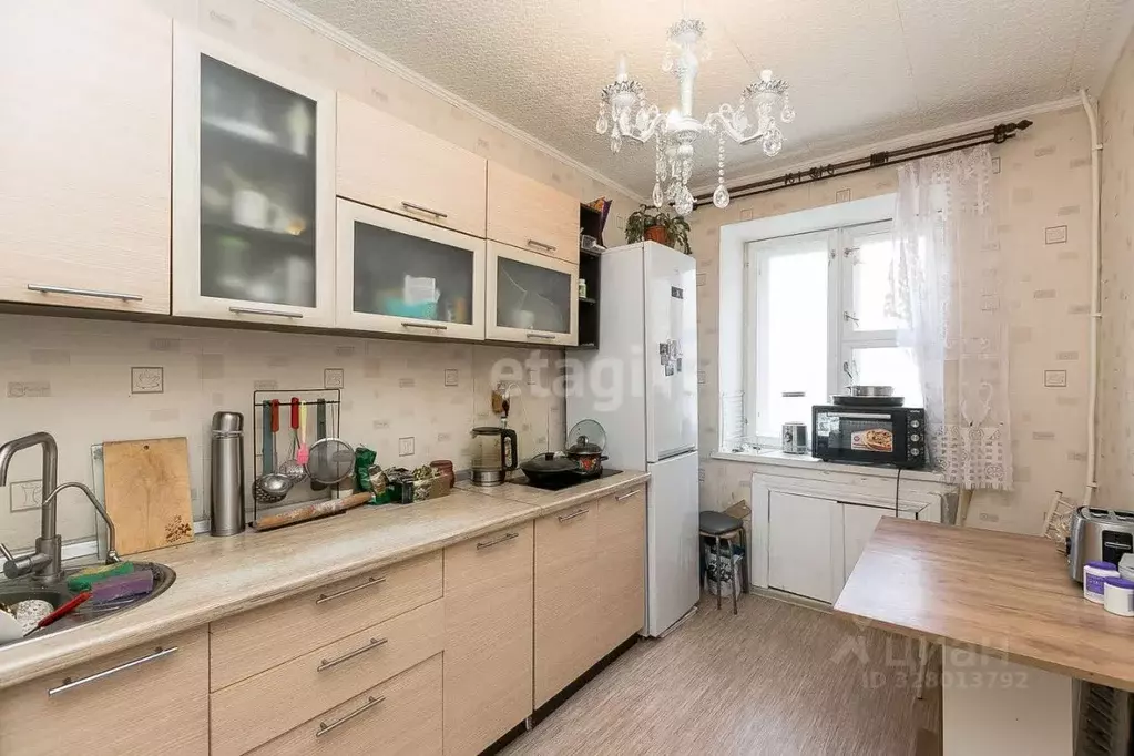 2-к кв. Тюменская область, Тюмень Мельзаводская ул., 4 (52.0 м) - Фото 1