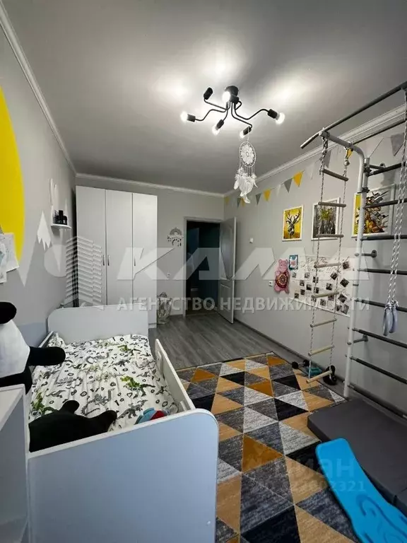 3-к кв. Татарстан, Набережные Челны просп. Чулман, 138 (69.0 м) - Фото 1