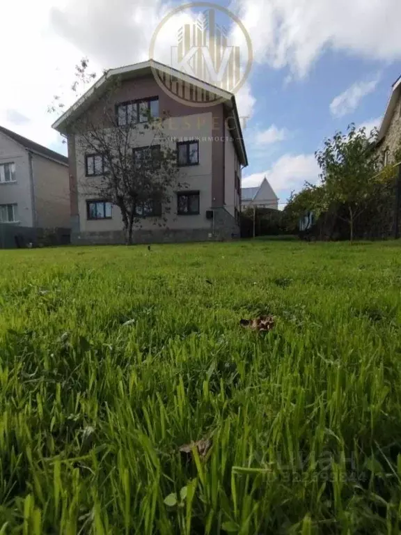 Дом в Ставропольский край, Пятигорск пл. Ленина, 8 (400 м) - Фото 0