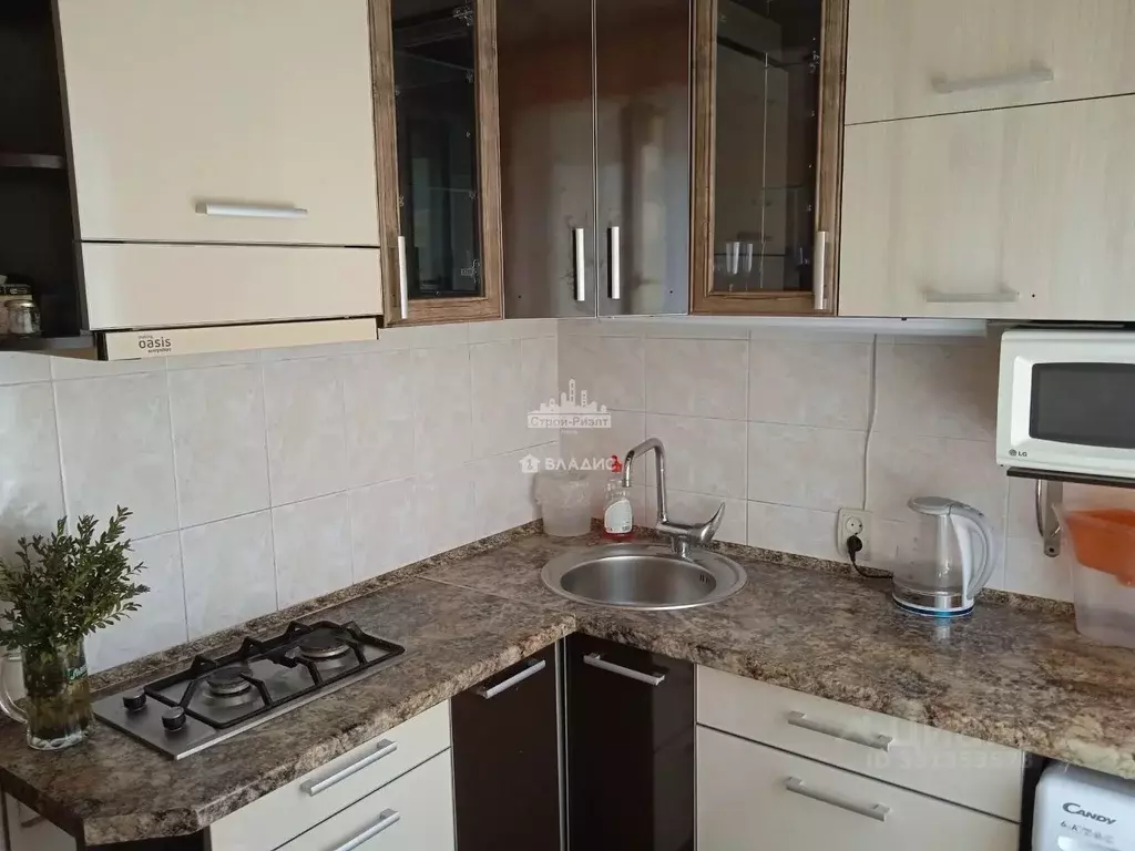 2-к кв. Крым, Керчь Аршинцево мкр, ул. Победы, 19 (43.2 м) - Фото 2
