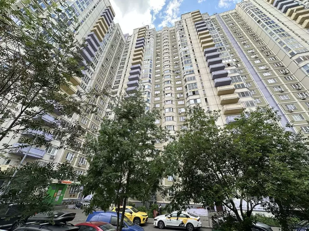 2-к кв. Московская область, Химки Молодежная ул., 76 (58.8 м) - Фото 1