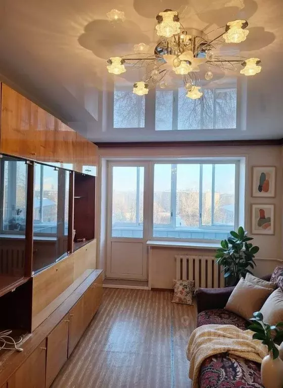 2-к кв. Амурская область, Райчихинск ул. Гагарина, 4 (46.2 м) - Фото 1