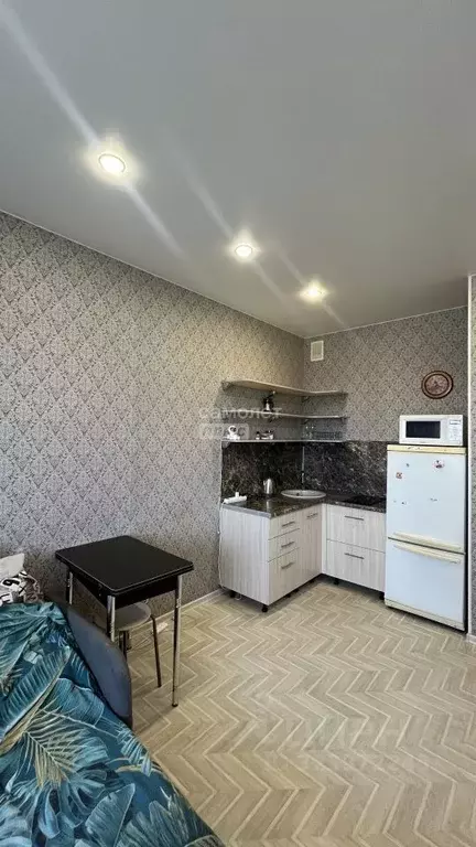 Студия Ханты-Мансийский АО, Сургут ул. Александра Усольцева, 26 (23.5 ... - Фото 2