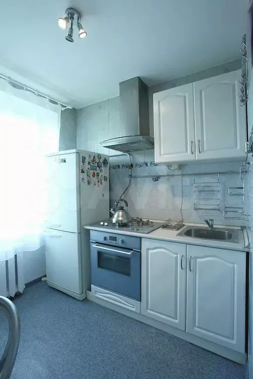 2-к. квартира, 45 м, 5/5 эт. - Фото 0