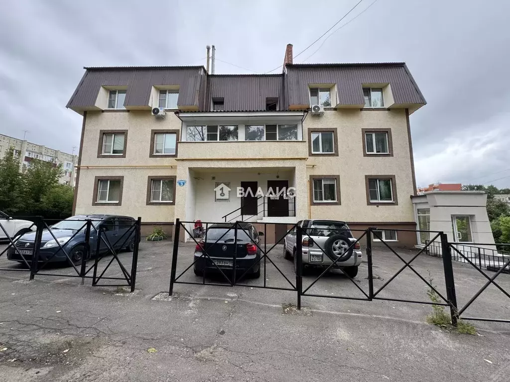 Помещение свободного назначения в Пензенская область, Пенза проезд 2-й ... - Фото 1