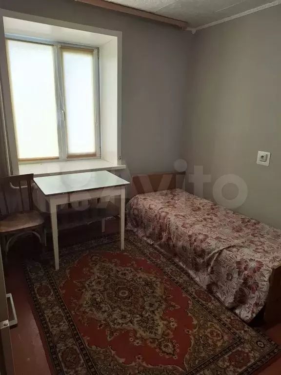 Комната 15 м в 3-к., 1/9 эт. - Фото 0