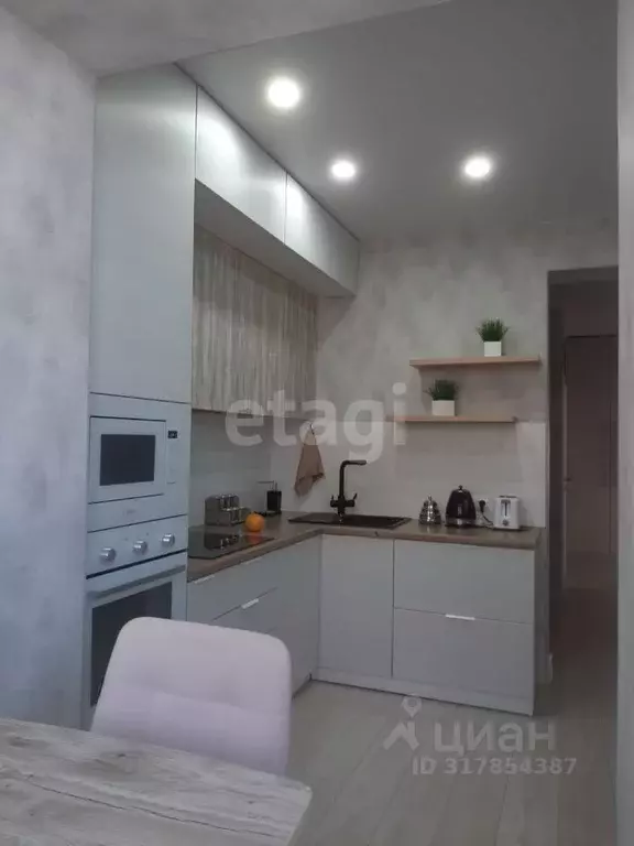 2-к кв. Астраханская область, Астрахань Автомобильная ул., 6 (53.3 м) - Фото 1