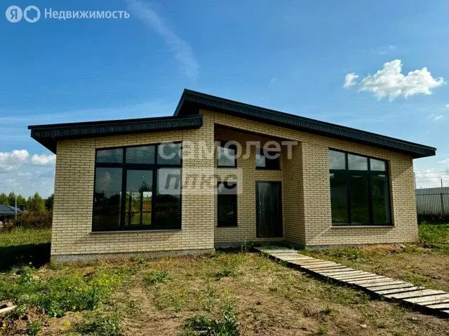 Дом в село Ягул, коттеджный посёлок Бирюза, Изумрудная улица (110 м) - Фото 1
