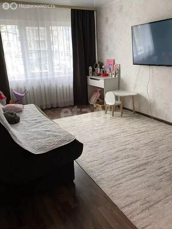 2-комнатная квартира: Сыктывкар, микрорайон Верхний Чов, 62 (44.1 м) - Фото 0