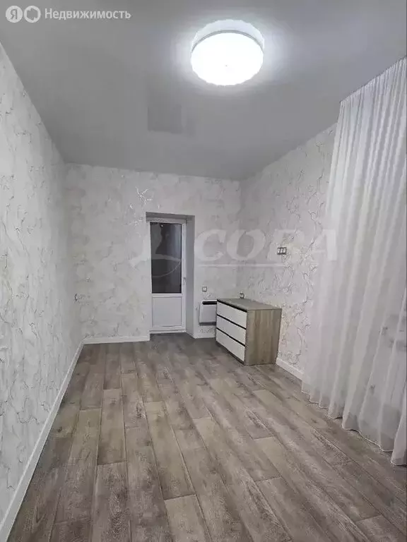 2-комнатная квартира: Тюмень, улица Розы Люксембург, 12к2 (63 м) - Фото 0