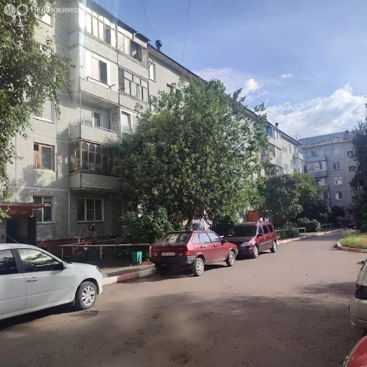 3-комнатная квартира: Омск, улица 70 лет Октября, 10/1 (69 м) - Фото 1
