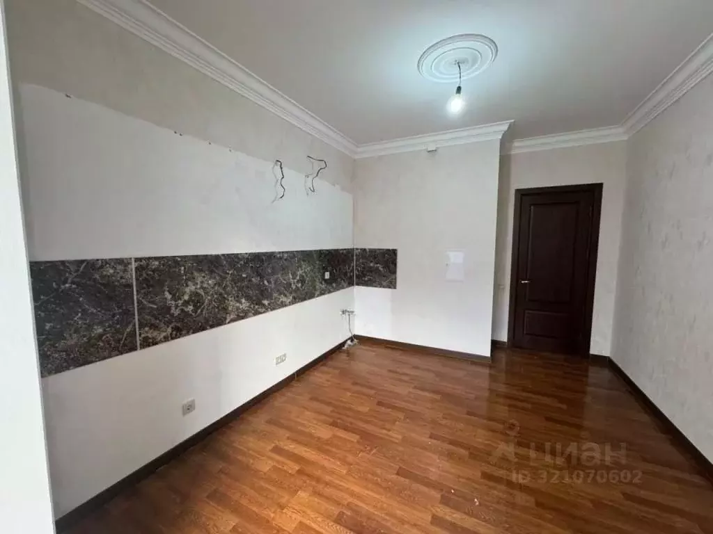 2-к кв. Дагестан, Каспийск ул. Молодежная, 2 (127.0 м) - Фото 1