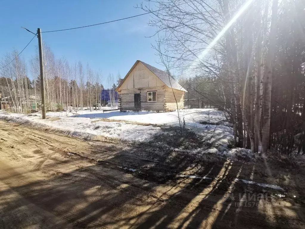 Дом в Коми, Сыктывкар городской округ, Верхняя Максаковка пгт, ... - Фото 1