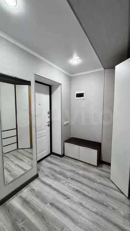 1-к. квартира, 38 м, 8/9 эт. - Фото 0