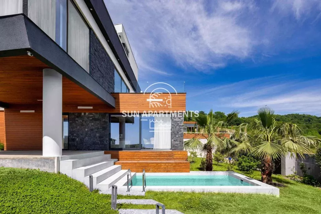 Дом в Краснодарский край, Сочи ул. Ворошиловградская, 254/3 (400 м) - Фото 2