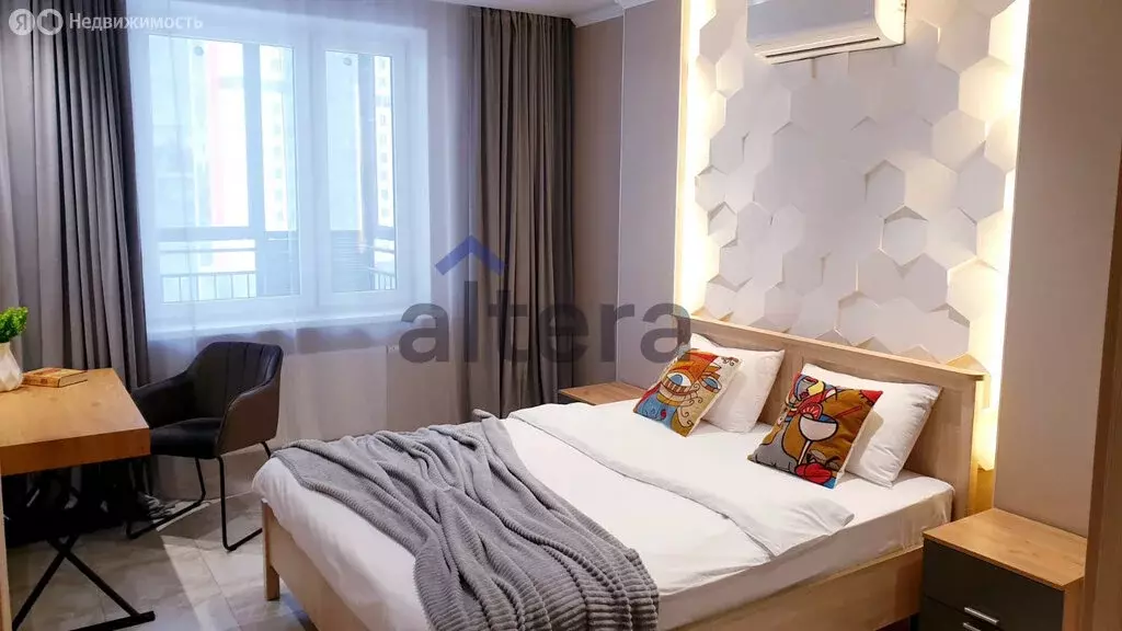 2-комнатная квартира: Казань, улица Родины, 24В (39.5 м) - Фото 0