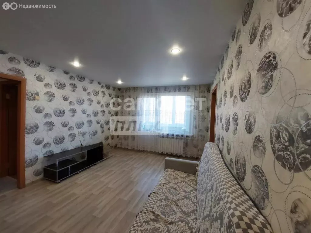 2-комнатная квартира: Кузнецк, улица Ленина, 238 (35.2 м) - Фото 1