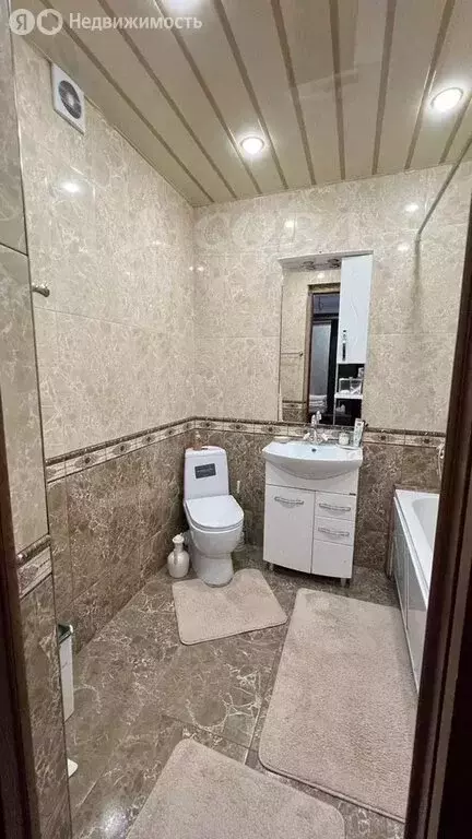 2-комнатная квартира: Махачкала, проспект Амет-хана Султана, 37А (50 ... - Фото 1