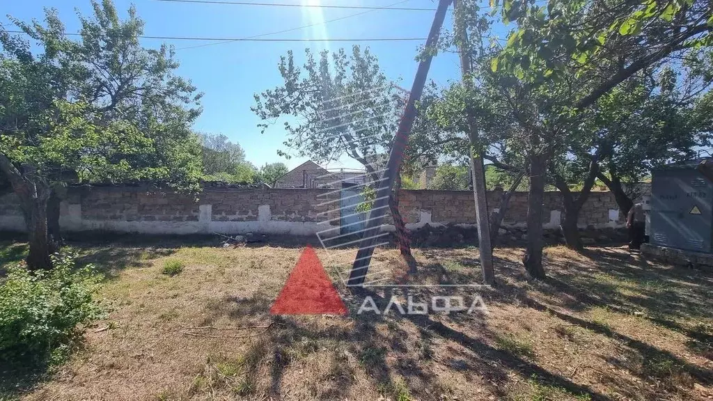 Участок в Крым, Евпатория городской округ, Заозерное пгт ул. Гайдара ... - Фото 2