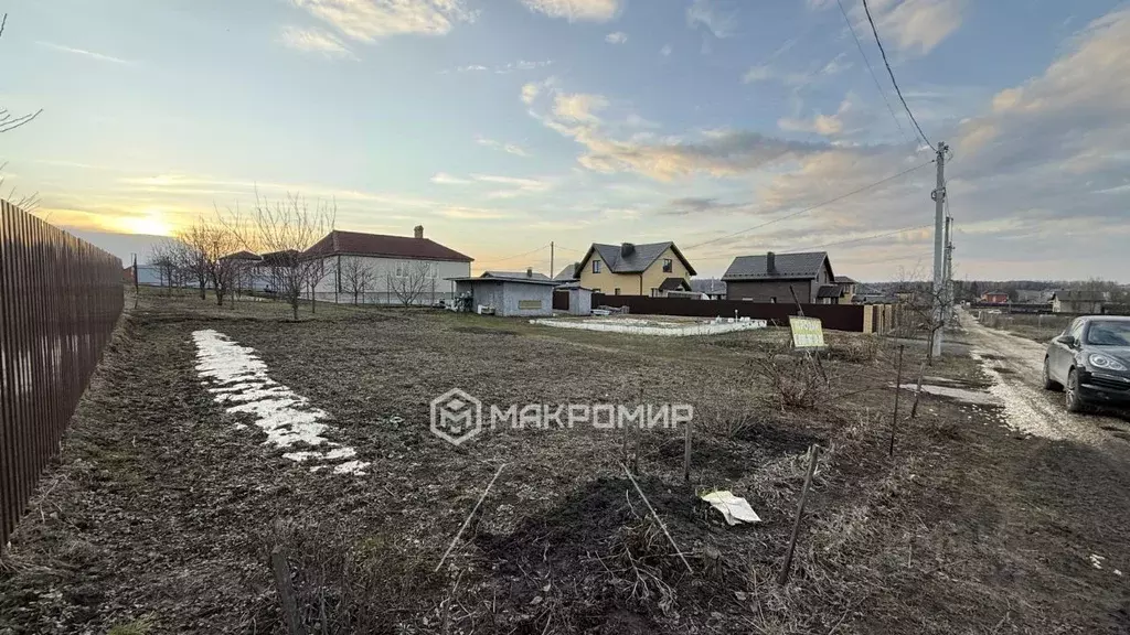 Участок в Орловская область, Орловский муниципальный округ, д. ... - Фото 1