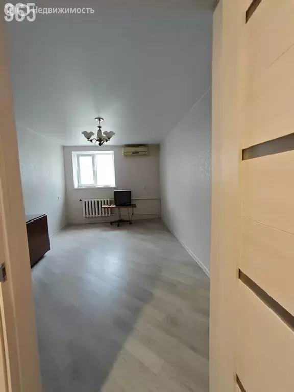 1-комнатная квартира: Феодосия, улица Кирова, 3 (33.5 м) - Фото 2