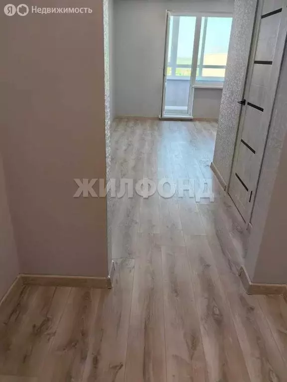 Квартира-студия: Новосибирск, Плющихинская улица, 9 (34 м) - Фото 1