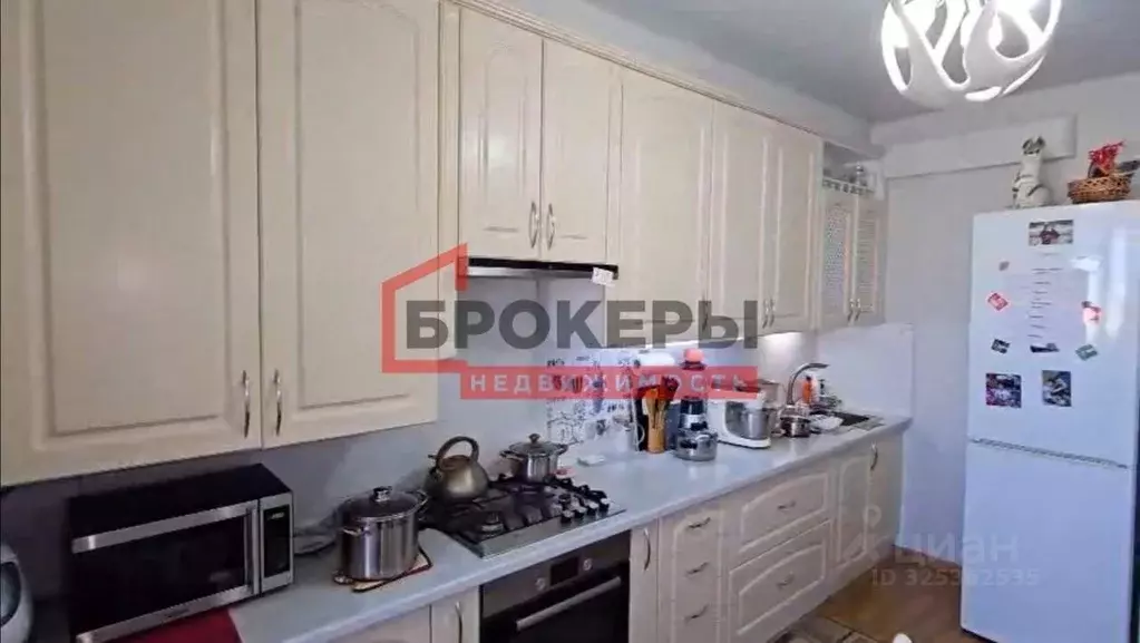 1-к кв. Севастополь ул. Челнокова, 29к1 (48.3 м) - Фото 2