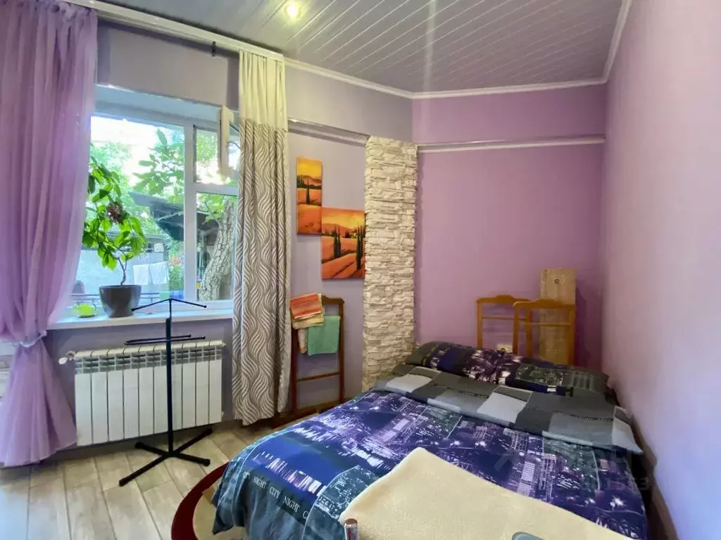 Комната Крым, Ялта муниципальный округ, Ливадия пгт ул. Батурина, 2 - Фото 1