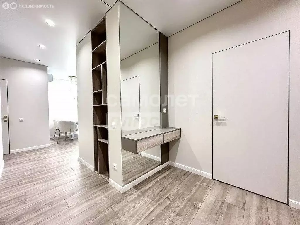 3-комнатная квартира: Ростов-на-Дону, проспект Соколова, 68/118В стр.1 ... - Фото 1