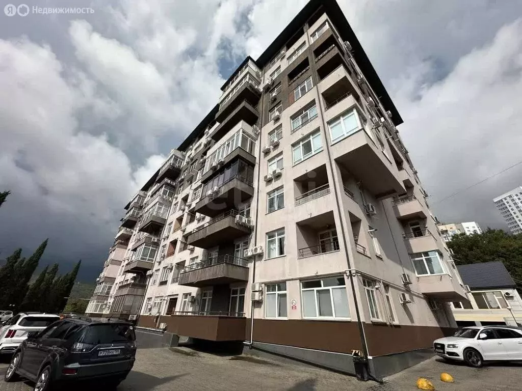 2-комнатная квартира: Ялта, улица Красных Партизан, 14Б (58 м) - Фото 2