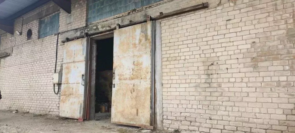 Склад в Новгородская область, Великий Новгород 233-й кв-л,  (260 м) - Фото 0