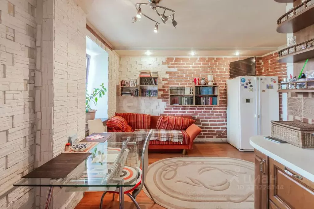 2-к кв. Вологодская область, Вологда ул. Мира, 38 (48.0 м) - Фото 1