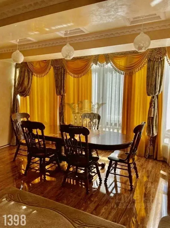 4-к кв. Крым, Симферополь ул. Луговая, 4к2 (180.0 м) - Фото 1