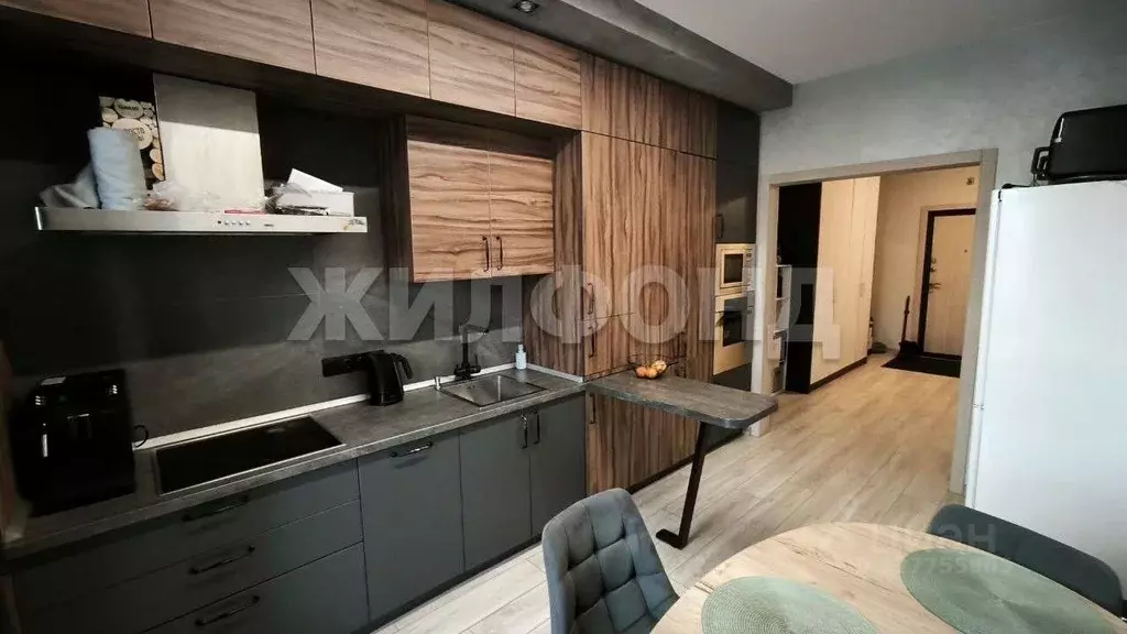 2-к кв. Хакасия, Абакан ул. Стофато, 5В (78.1 м) - Фото 2