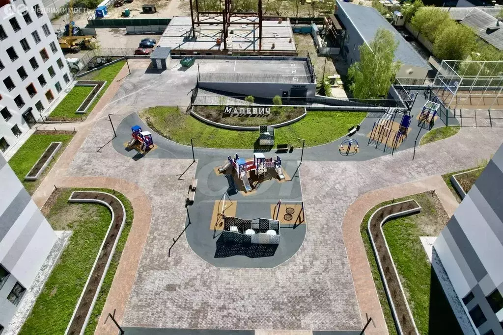 1-комнатная квартира: Тюмень, улица Менжинского, 60 (40 м) - Фото 0