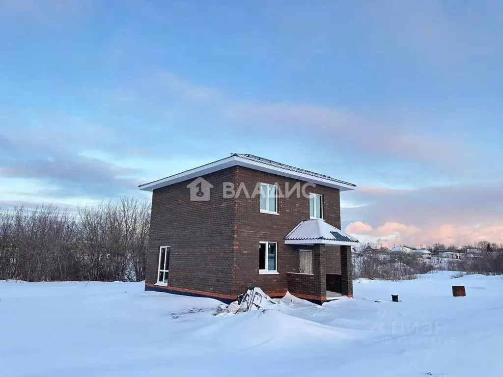 Дом в Татарстан, Нижнекамский район, Афанасовское с/пос, с. Большое ... - Фото 1