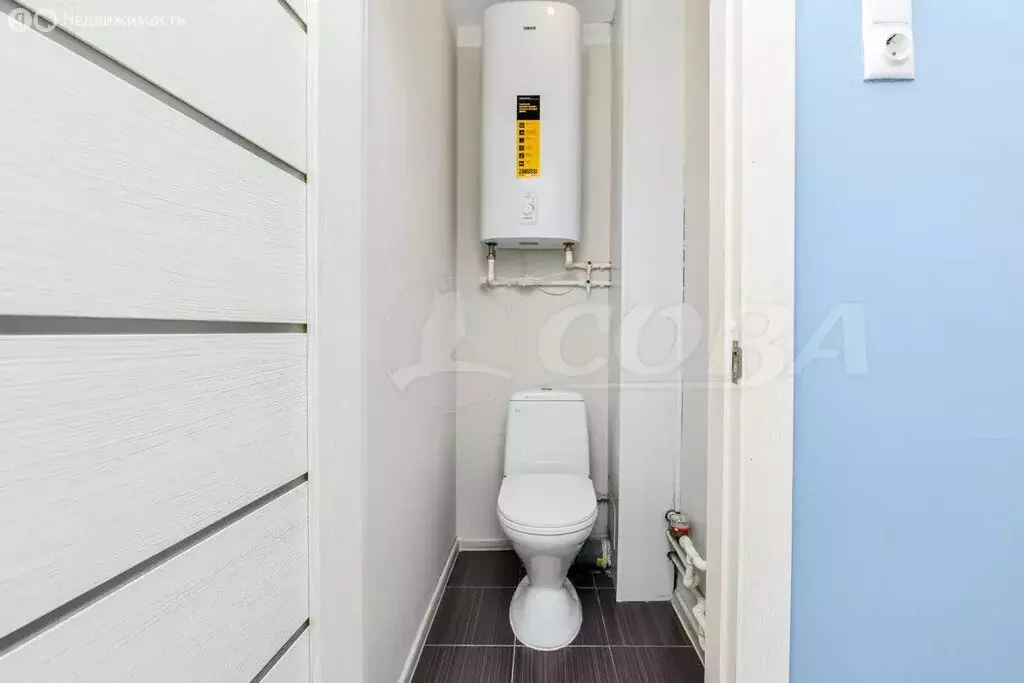 3-комнатная квартира: Тюмень, улица Монтажников, 13А (64.8 м) - Фото 1