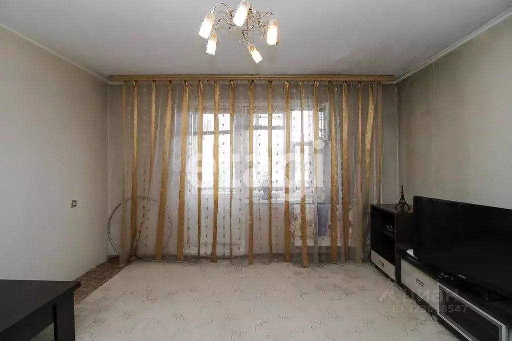 3-к кв. Красноярский край, Красноярск 9 Мая ул., 56 (68.5 м) - Фото 0