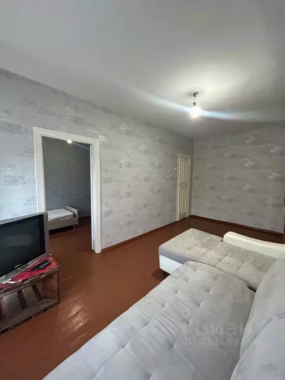 2-к кв. Кемеровская область, Кемерово ул. Рукавишникова, 13 (45.0 м) - Фото 2