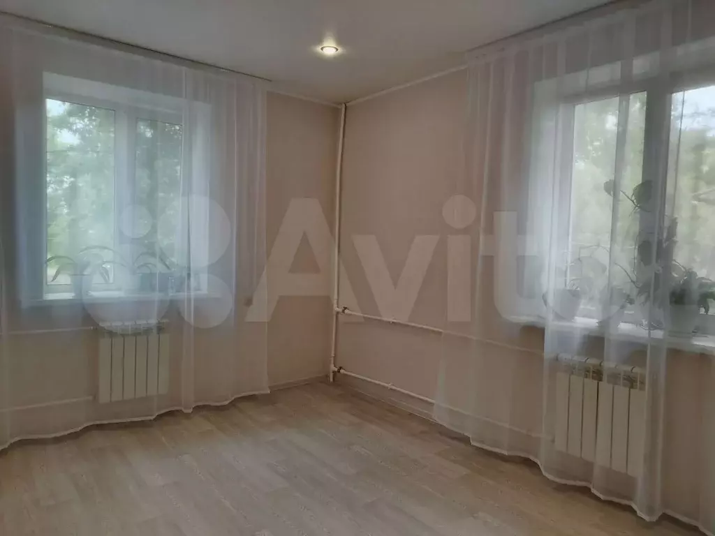 Комната 14,3 м в 3-к., 2/2 эт. - Фото 0
