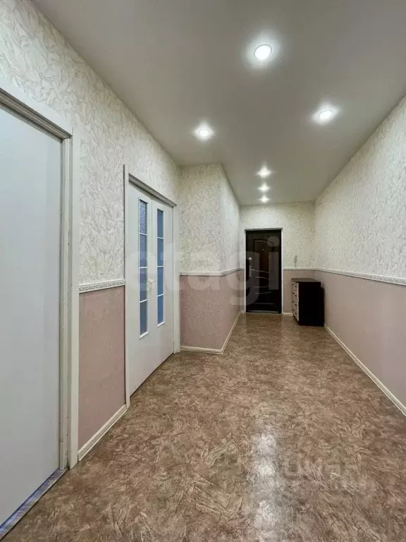 2-к кв. Тюменская область, Тюмень ул. Вересковая, 7 (81.2 м) - Фото 1