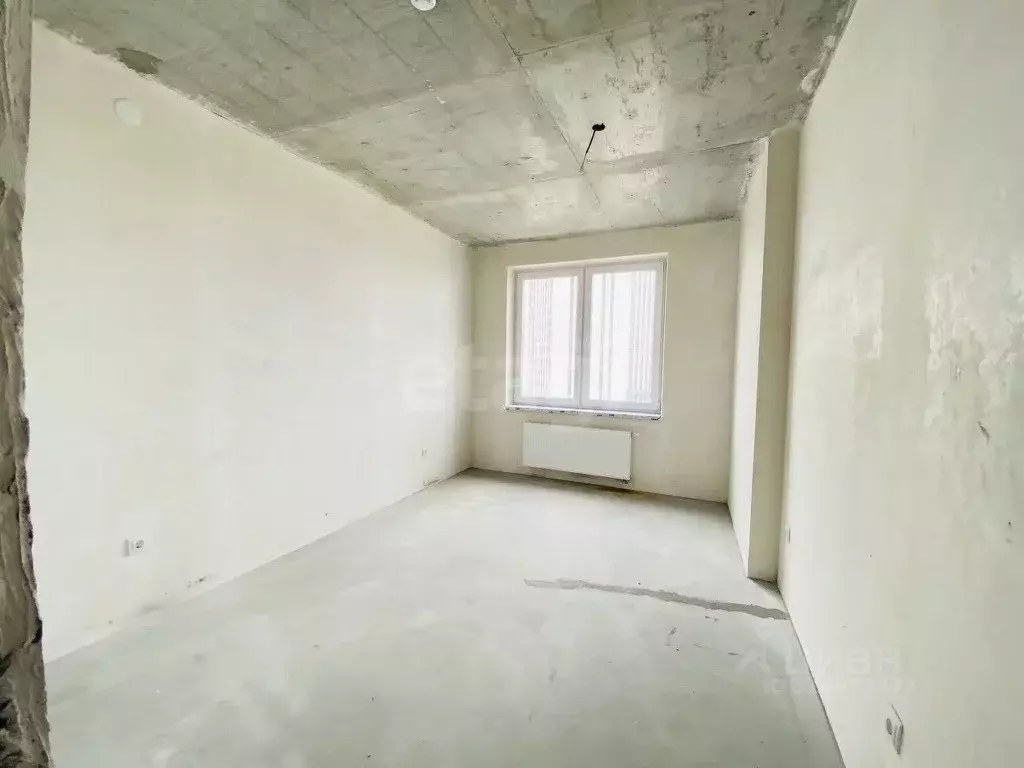 2-к кв. Тюменская область, Тюмень ул. Краснооктябрьская, 10 (60.8 м) - Фото 0