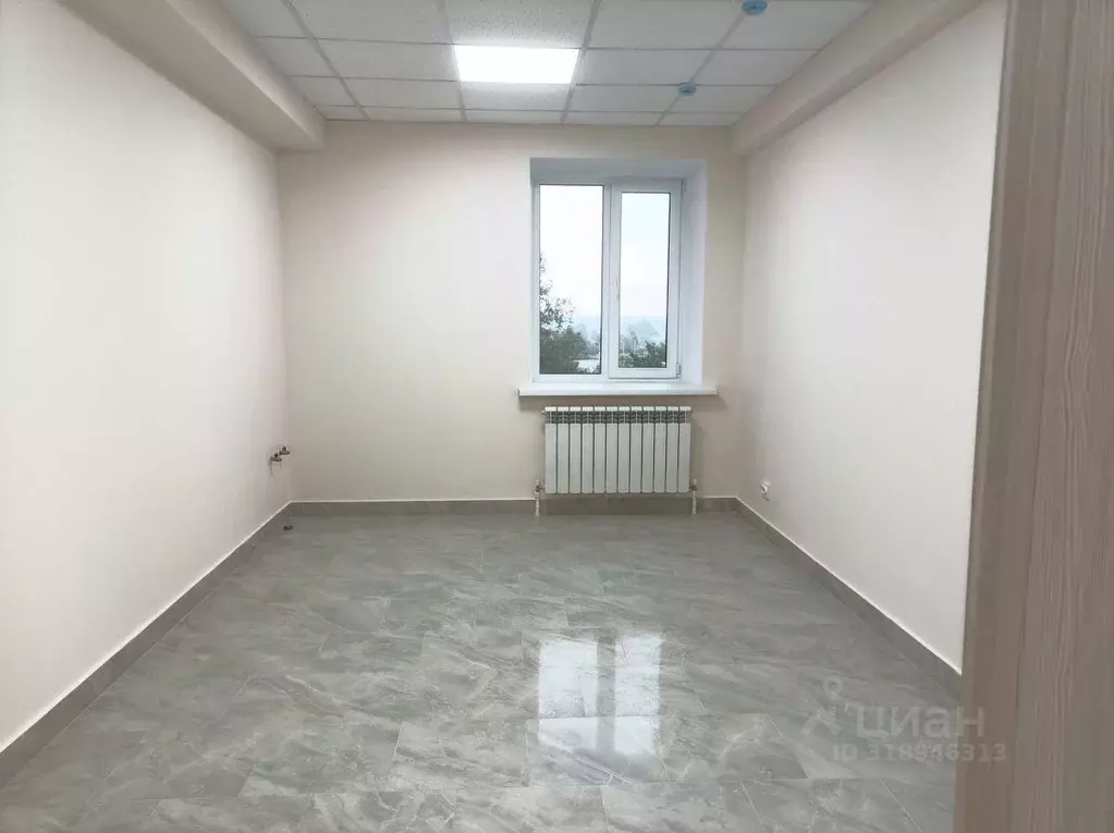 Помещение свободного назначения в Курская область, Курск ул. ... - Фото 1